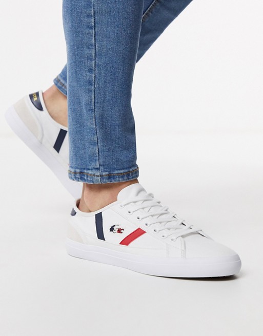 Lacoste sideline tri trainers in white canvas