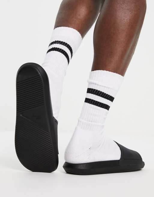 Lacoste – Slider mit Kroko-Logo in Schwarz , 3 von 4