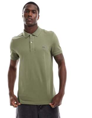 Lacoste Lacoste slim fit logo pique polo in khaki-Green