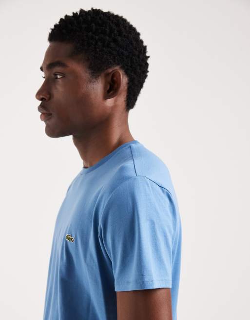 Lacoste - T-shirt en coton pima à logo - Bleu moyen, 4 de 5