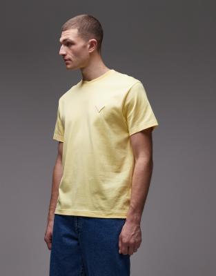 T-Shirt in Buttermilchgelb mit Logo Gelb 44-46
