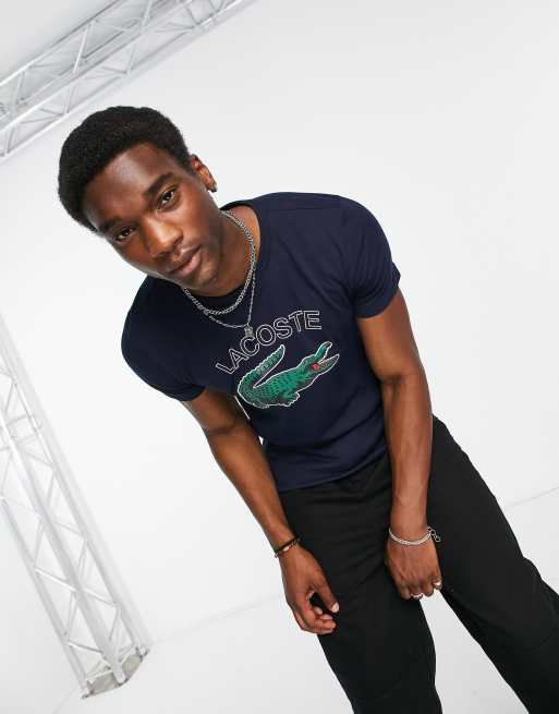 Lacoste – T-Shirt in Marineblau mit großem Logo und Krokodil-Ausdruck