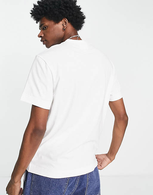 Lacoste – T-Shirt in Weiß mit großem Logo und Krokodil-Print | ASOS