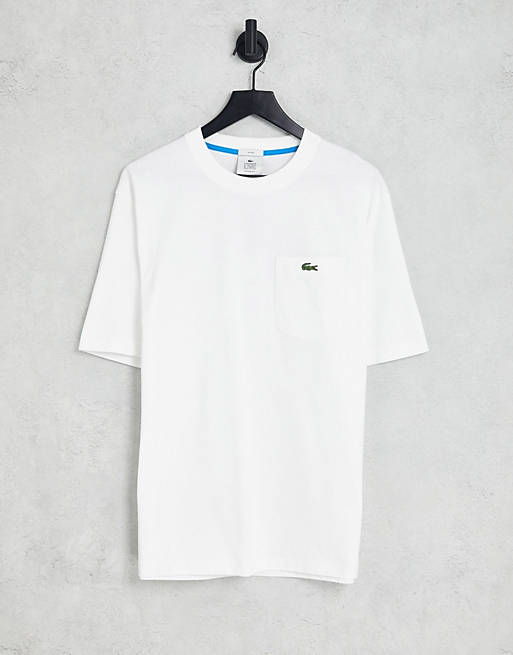 Lacoste – T-Shirt in Weiß mit Rückenprint | ASOS