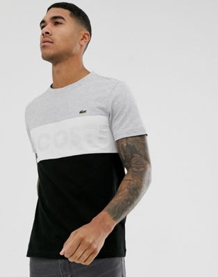 Lacoste - T-shirt met patchwork en logo op de borst in grijs en zwart