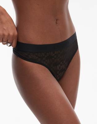 Lacoste - Tanga aus Spitze in Schwarz
