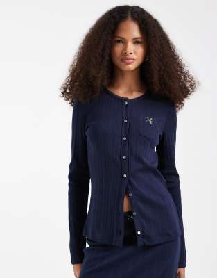 Lacoste - Top d'ensemble boutonné à manches longues en maille pointelle - Bleu marine