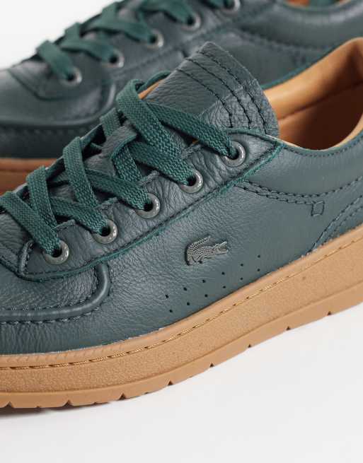 Lacoste Umpire gumsole sneakers in dark green, 2 of 5
