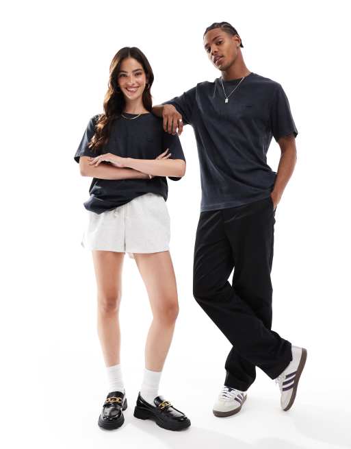 Lacoste - Uniseks T-shirt met logo in zwart met wassing