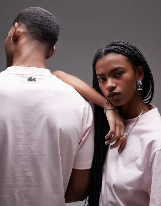 Lacoste unisex relaxed fit t-shirt in pink with central small logo print, 2 of 4