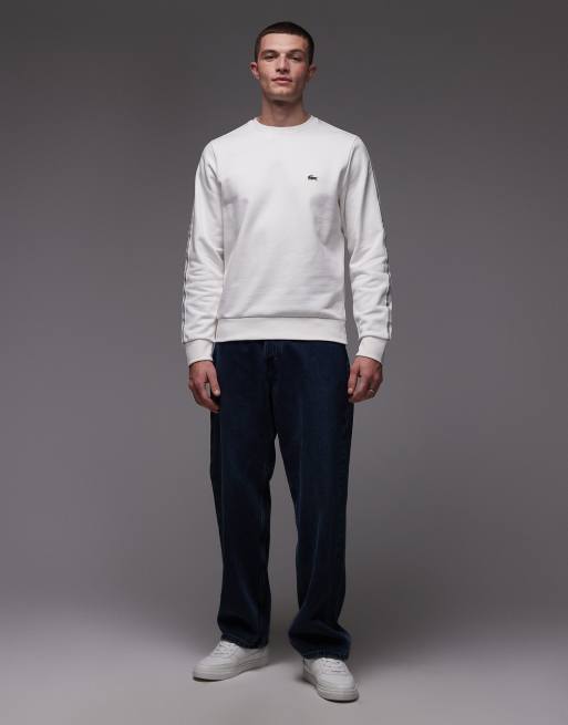 Lacoste – Vit sweatshirt med rund halsringning och tejpad logga, 2 av 5