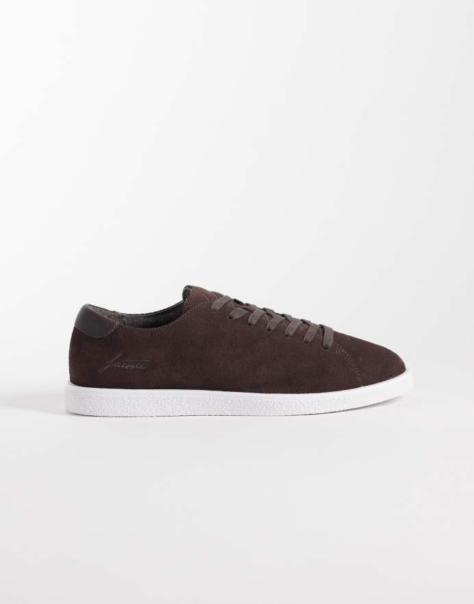 Lacoste zapatillas Linecourt de ante en blanco y marrón oscuro