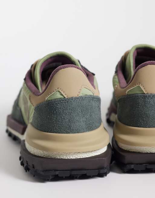 Lacsote elite active suede detail trainer in dark grey and light khaki, 2 of 5