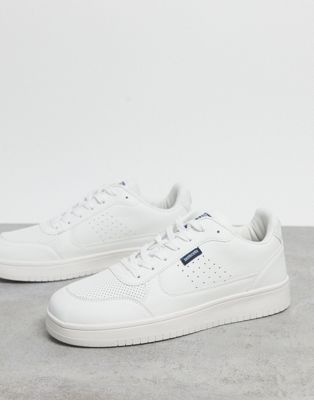 classic tennis sneakers
