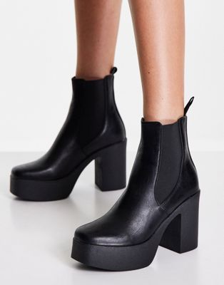 Lamoda chunky chelsea boots in black