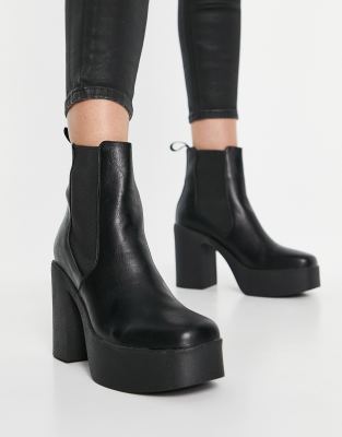 chunky black boots platform