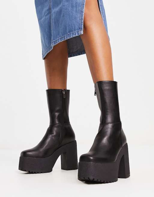 Lamoda Black PU Run to You Platform Ankle Boots | US 6