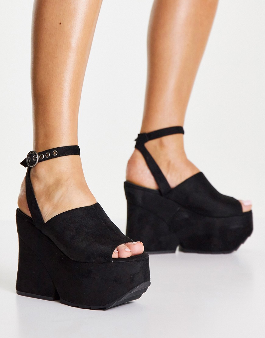 Lamoda platform heel sandals with cleated sole in black