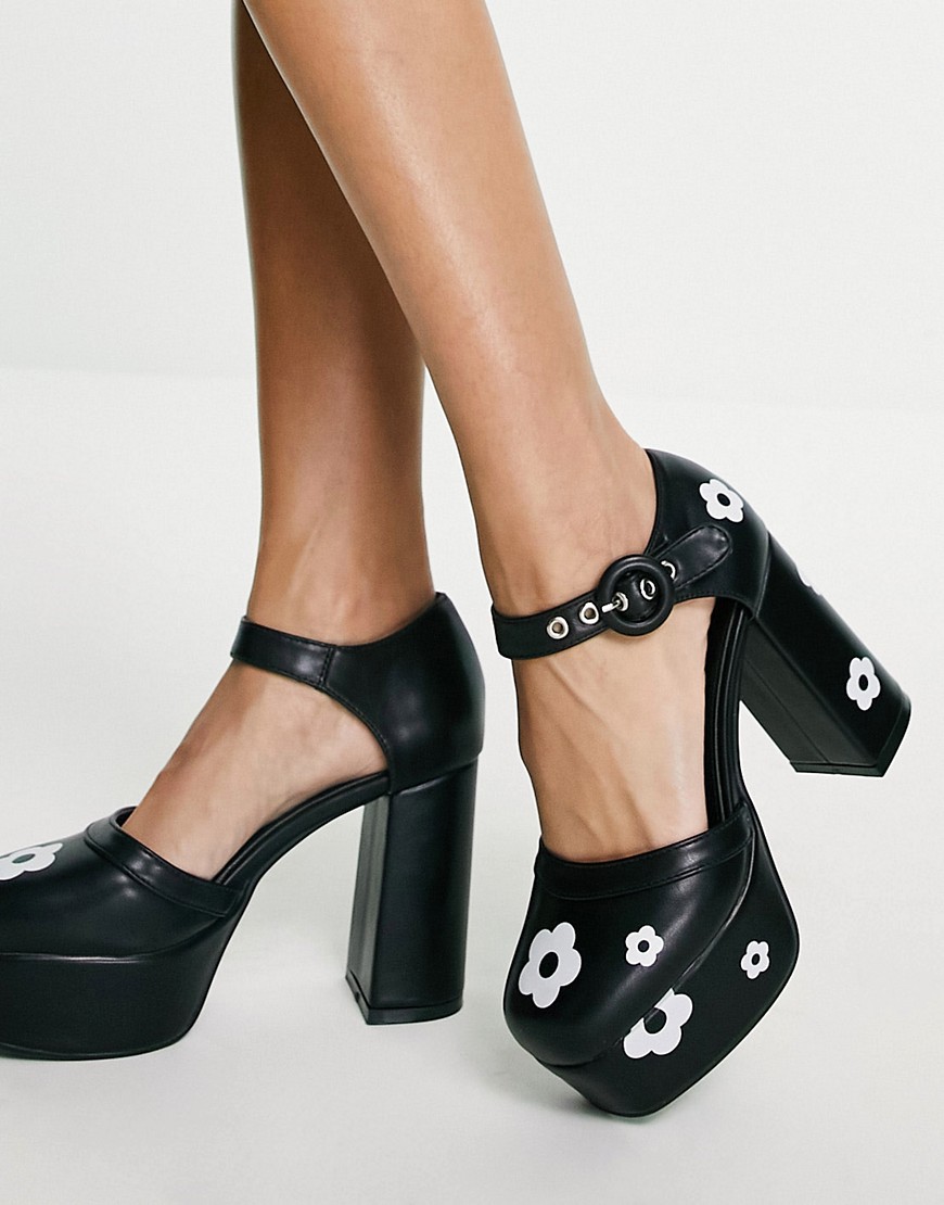 Lamoda platform heel shoe in daisy print-Multi