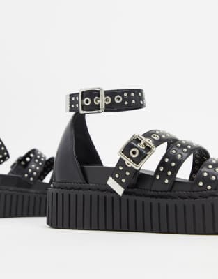 sandales cloutées noires