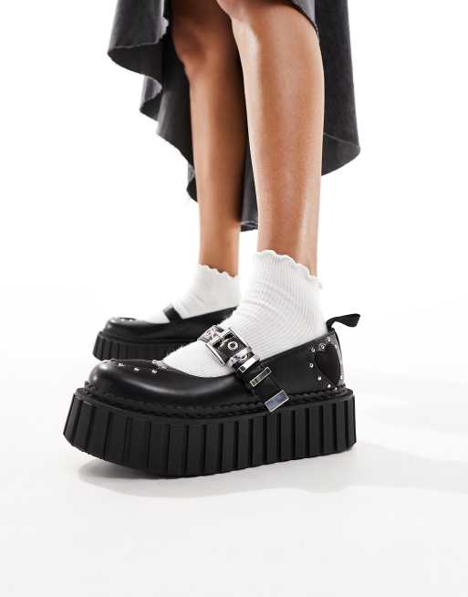 Lamoda Spill The Tea Creepers Schuhe in Schwarz mit herzformigem Nietendetail ASOS