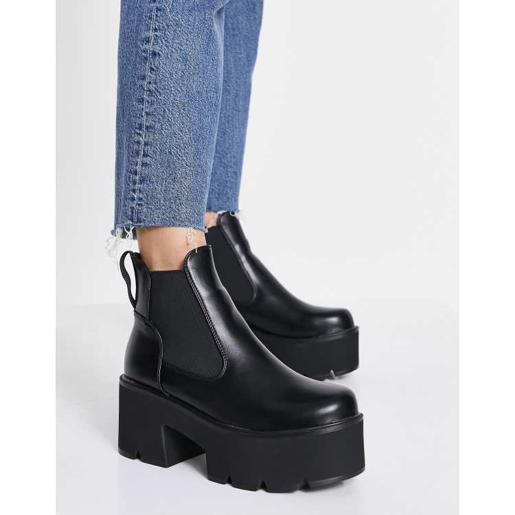 Lamoda black chunky platform hotsell chelsea boots