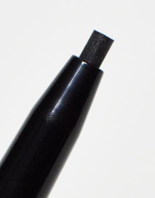 Lápiz con gupillón para cejas y barba Granite de Revolution Man, 2 de 4