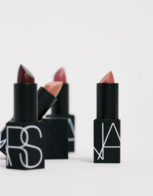 Lápiz de labios satinado de NARS - Raw Seduction, 4 de 4