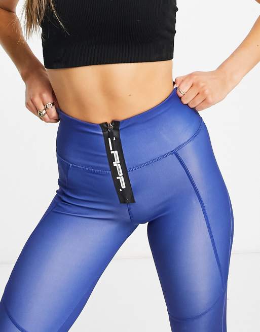 LAPP The Brand performance logo detail panelled legging co ord in navy, 4 of 4
