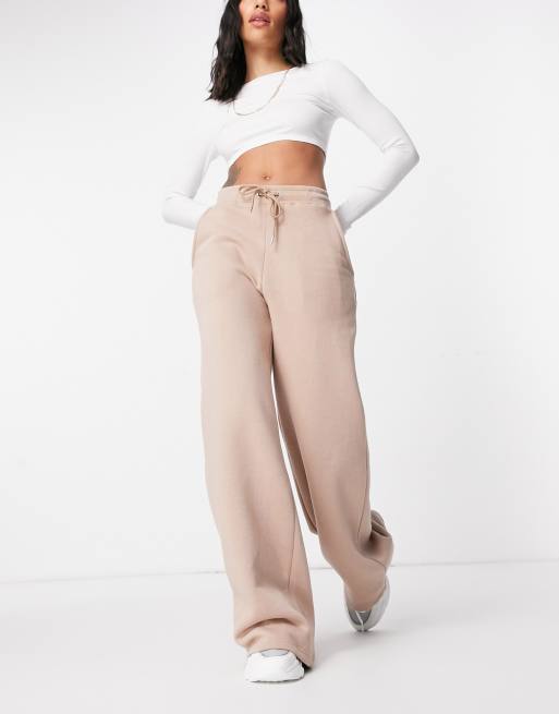 Lasula straight leg jogger in beige ASOS