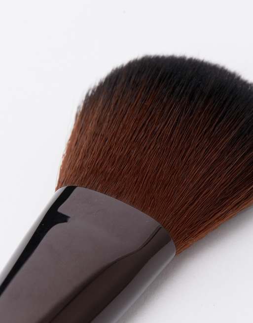 Laura Mercier finish børste, 3 af 4