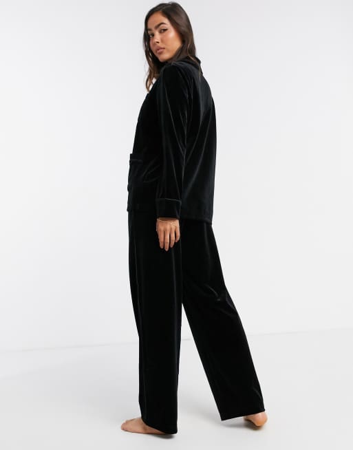 Black outlet velvet pajamas