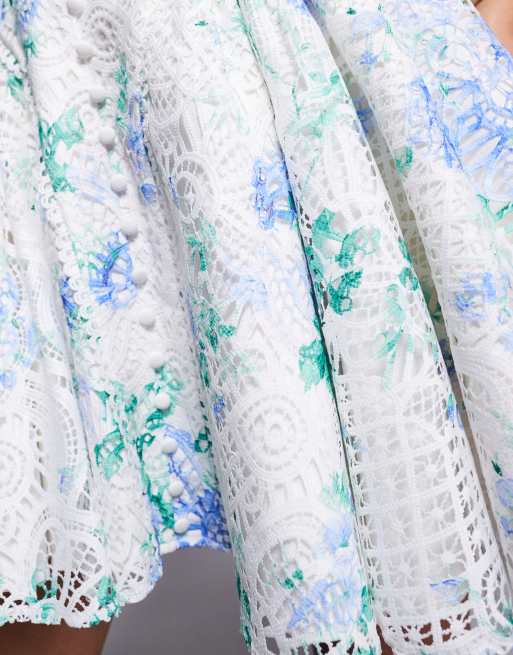 Lavish Alice - Broderet korset-minikjole med puffet design og print, 3 af 4