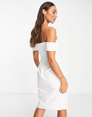 midi dress above knee