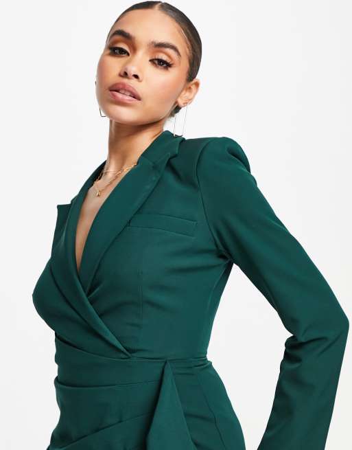 Green dress shop with blazer