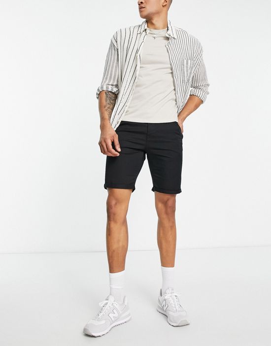 https://images.asos-media.com/products/le-breve-chino-shorts-in-black/201399428-4?$n_550w$&wid=550&fit=constrain