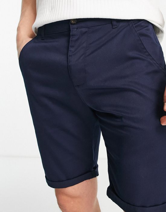https://images.asos-media.com/products/le-breve-chino-shorts-in-navy/201399512-3?$n_550w$&wid=550&fit=constrain