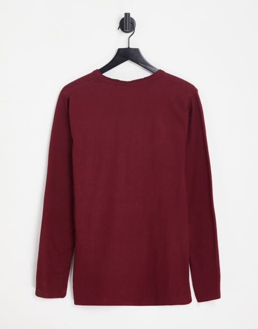 Le Breve long sleeve curved hem t-shirt in burgundy, 2 of 4