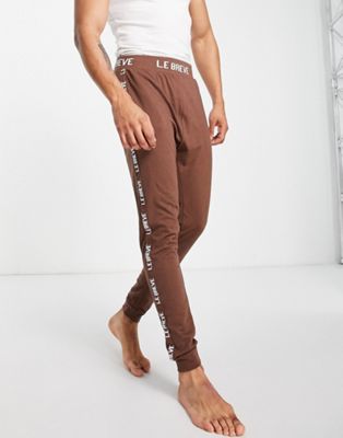 Le Breve lounge back tape co -ord joggers in chocolate
