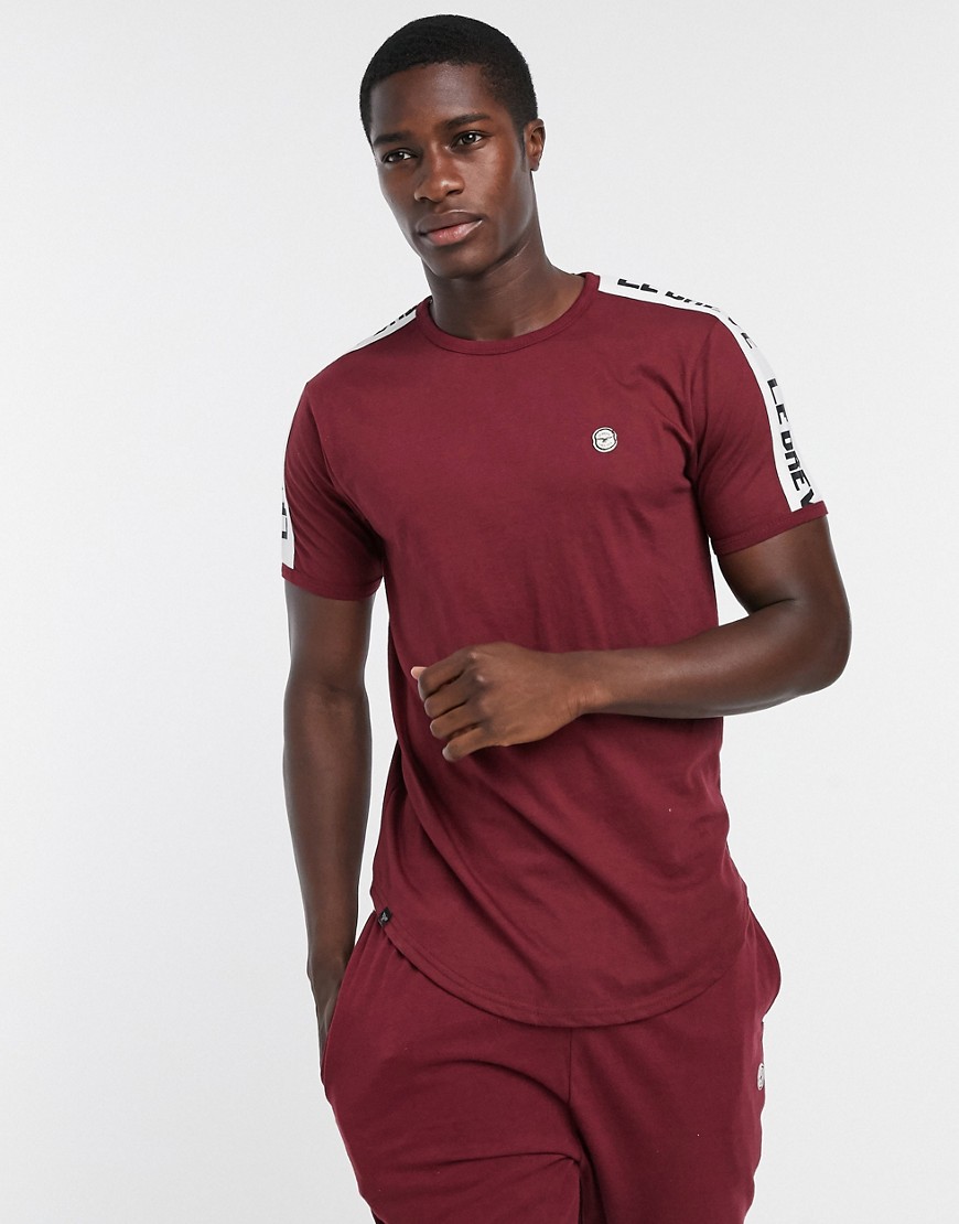 Le Breve lounge t-shirt two-piece in burgandy-Red