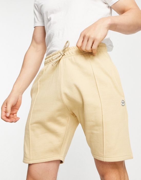 https://images.asos-media.com/products/le-breve-pin-tuck-jersey-shorts-in-stone/202598145-3?$n_550w$&wid=550&fit=constrain