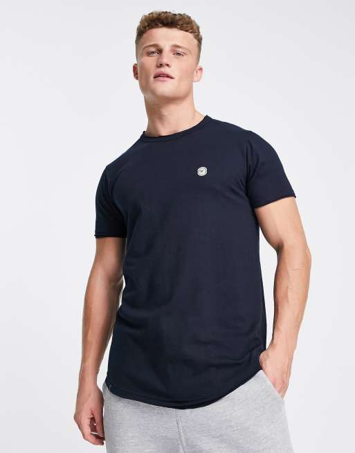 Le Breve - T-shirt met lange pasvorm en ronde zoom in marineblauw