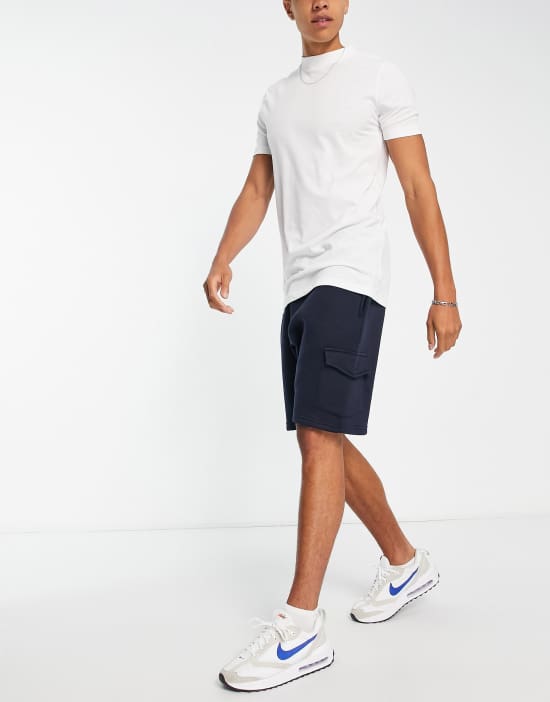 https://images.asos-media.com/products/le-breve-tall-cargo-pocket-jersey-shorts-in-navy/203100334-3?$n_550w$&wid=550&fit=constrain