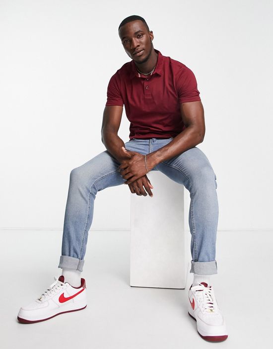 https://images.asos-media.com/products/le-breve-tall-muscle-fit-polo-in-burgundy/202606243-3?$n_550w$&wid=550&fit=constrain