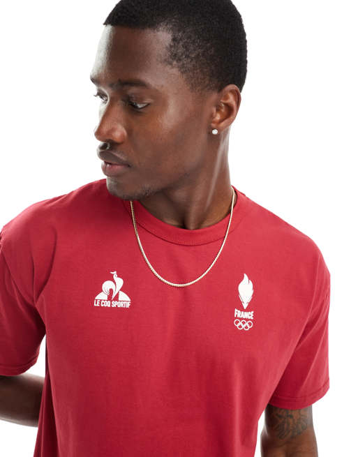Le Coq Sportif T shirt con stampa della squadra Francia Olimpiadi 2024 sul retro colore rosso Rio ASOS