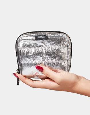 Le Mini Macaron Disco Pouch-silver In Silver