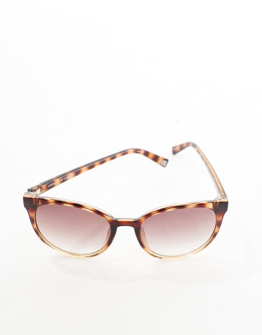 Le Specs armada round sunglasses in tortoiseshell | ASOS display picture 3