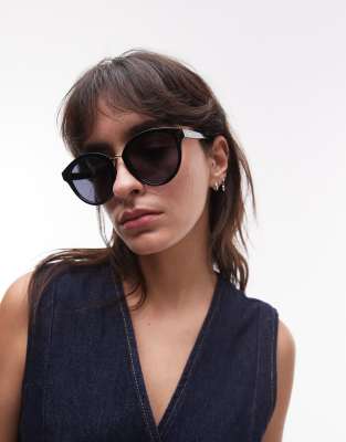 influx round sunglasses with gold detail in black