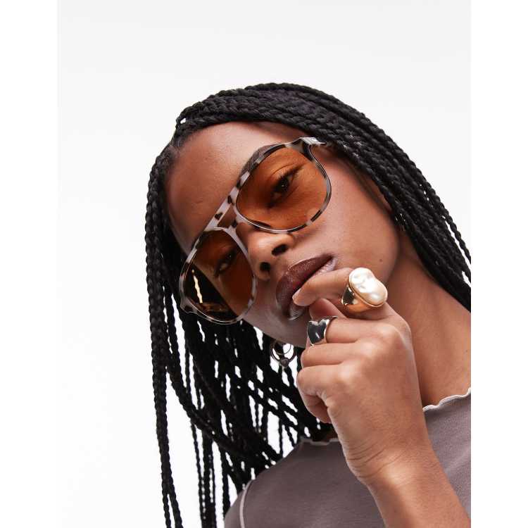 Le Specs tragic magic aviator sunglasses in cookie tort with  display picture 1