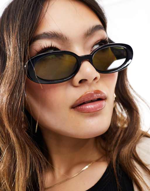 Le Specs x ASOS Outta Love oval sunglasses in black with green lens, 3 of 4